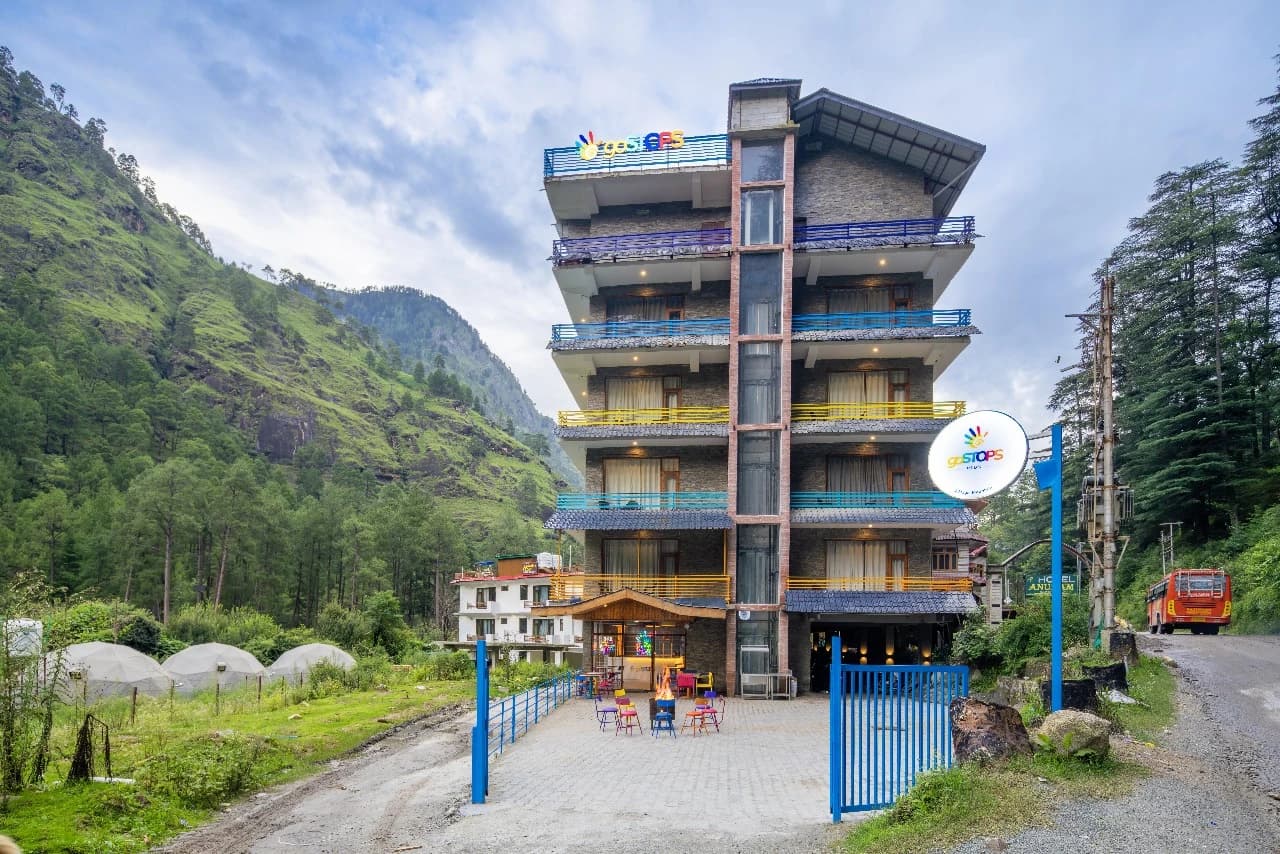 Kasol PLUS, Manikaran Road - Private Rooms & Dorms